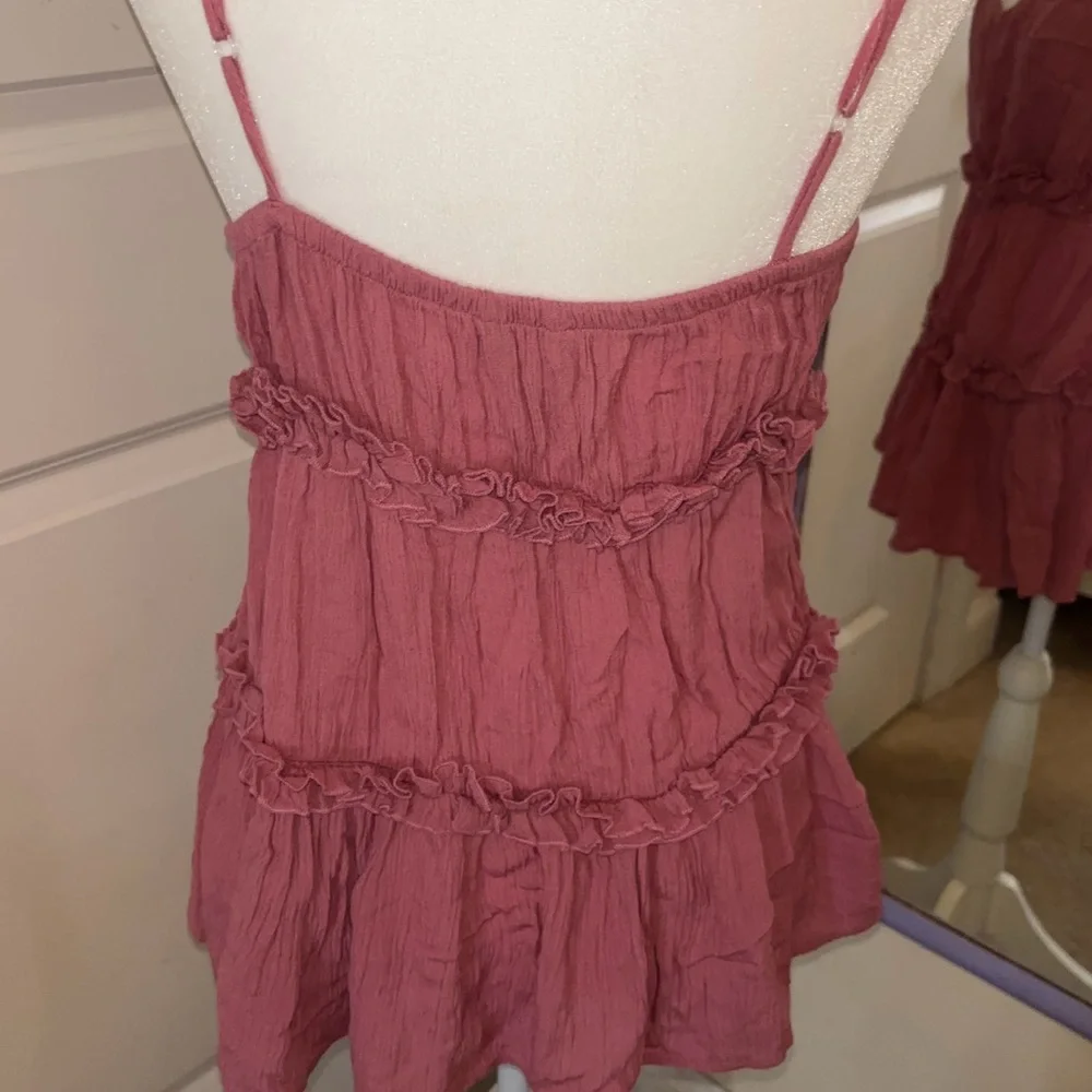 Pink Ruffled top - Picture 2 of 3